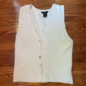 Knit vest with buttons